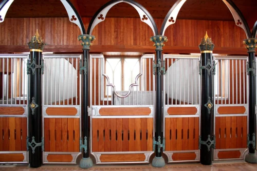 Laake_Horse-Stall-Front-Lebenstraum-gallery-1